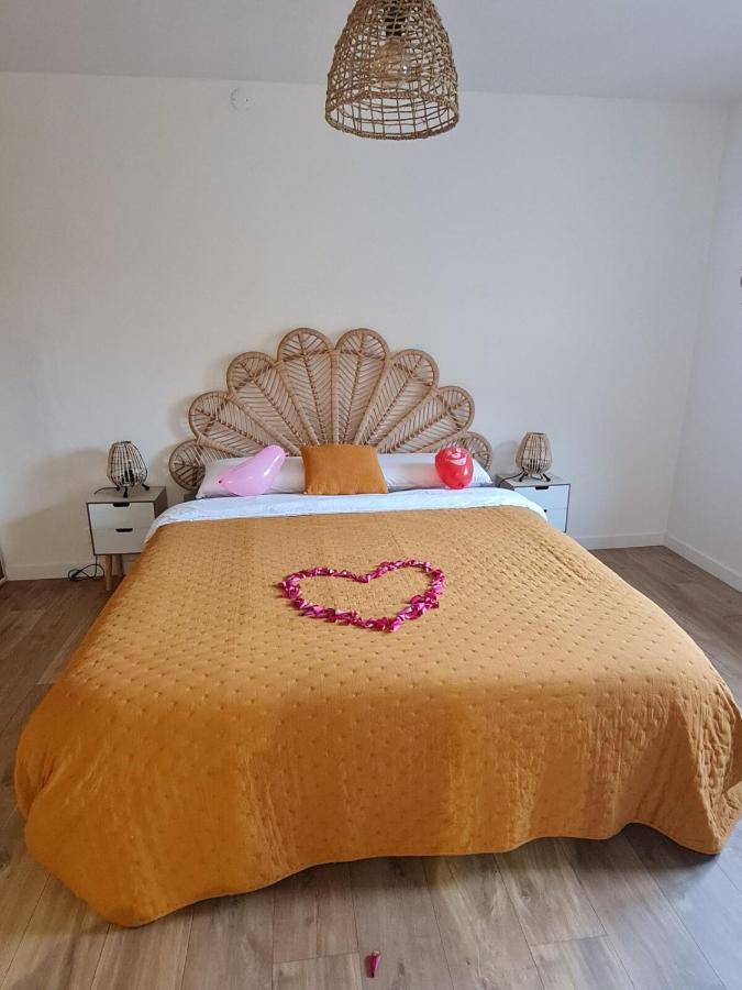 Appartement La Vénus de Renancourt - face au Zénith, Licorne, Mégacité à Amiens Extérieur photo